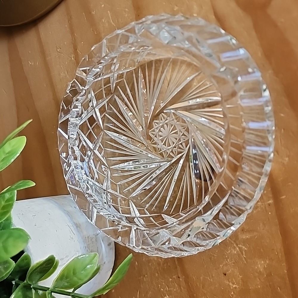 Crystal Cut Glass Pinwheel Star Ashtray Vintage